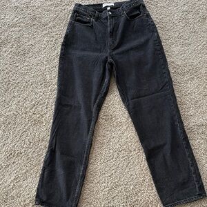 Abercrombie & fitch 
Curve Love Ultra High Rise 90s Straight jeans